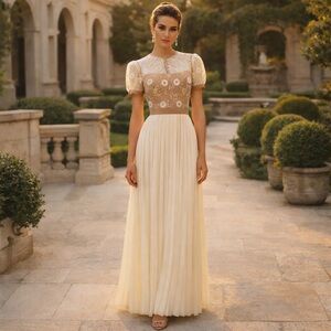 SELF-PORTRAIT NWT Flower Sequin Pleated Maxi Dress, US Size 6